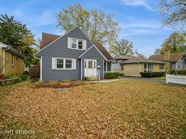 211 N Main St, Mount Prospect, IL 60056