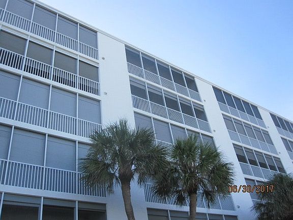 View of Unit from beach-top floor in the middle
