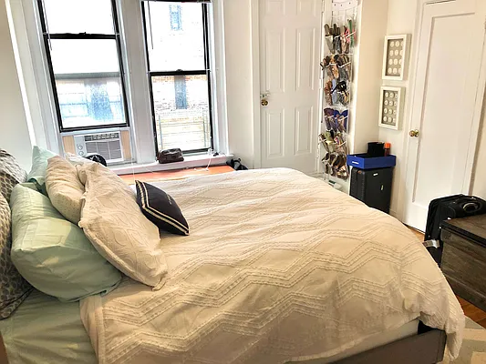 Rented by Highline Residential | media 28