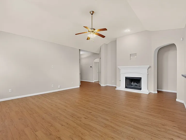 7516 Red Stag St — Photo 6