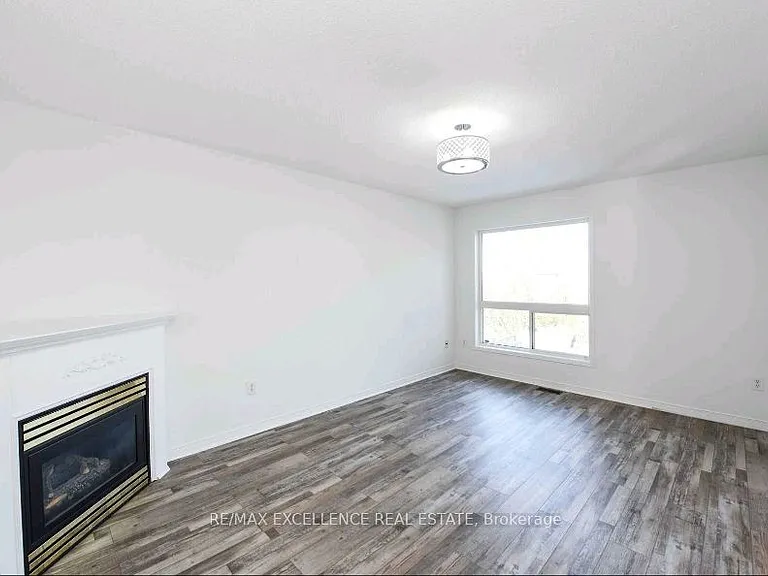 24 Hayloft Ct #UPPER — Photo 13