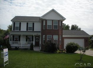 412 N Clearwater Dr, Perry, MI 48872