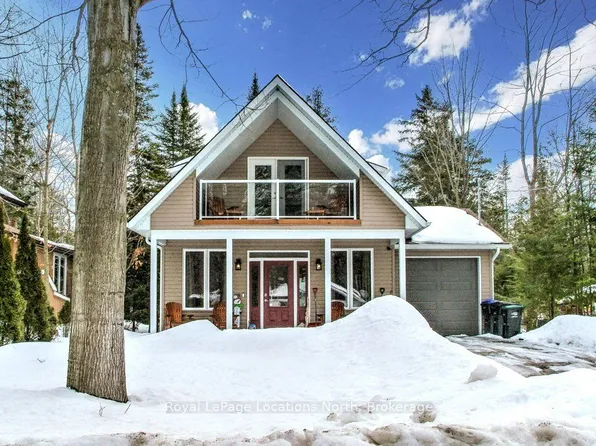 47 Balsam St, Tiny, ON L0L 1P1