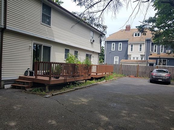 3rd image of 119 Billings St #0