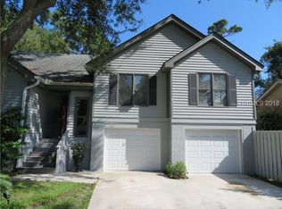 3 Fox Ln, Hilton Head, SC 29928