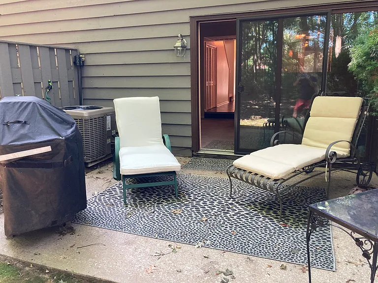 1915 Savannah Pkwy — Photo 33