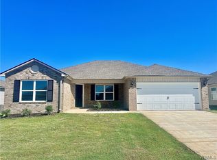 16414 Natchez Dr, Moundville, AL 35474