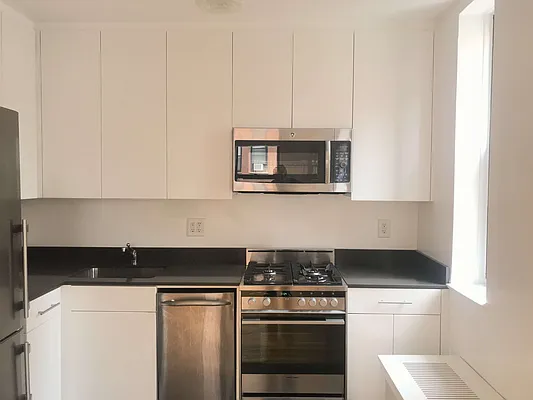 Rented by Town Residential | media 11