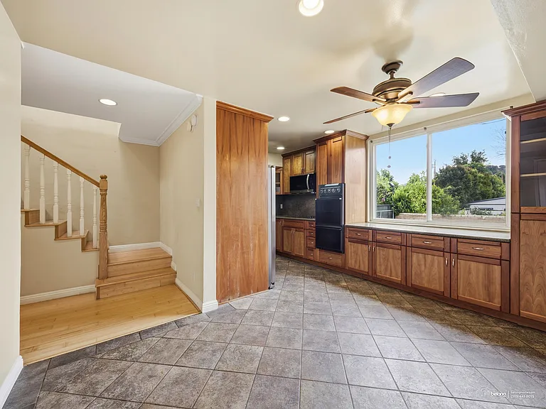 4610 Densmore Ave #9 — Photo 9