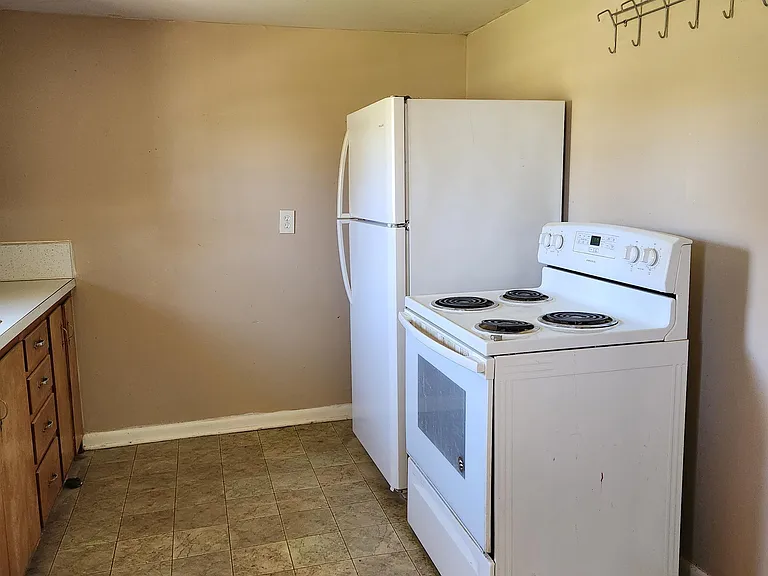 420 N Mayfair Way — Photo 6
