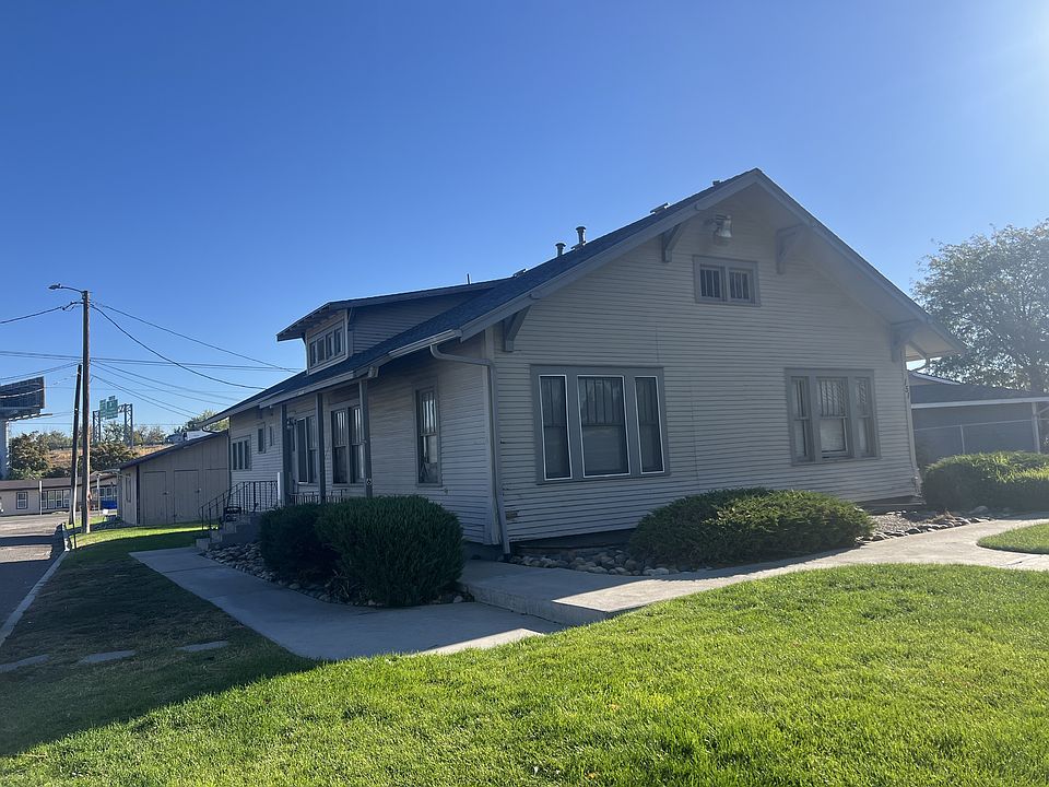 1st image of 151 NW 8th Ave #6