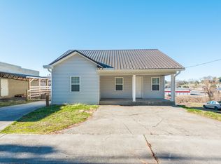 222 S Jackson St, Athens, TN 37303