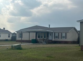 111 Squirrel Run, Youngsville, LA 70592
