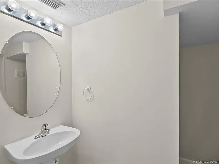 10472 SW Ashlyn Way — Photo 6
