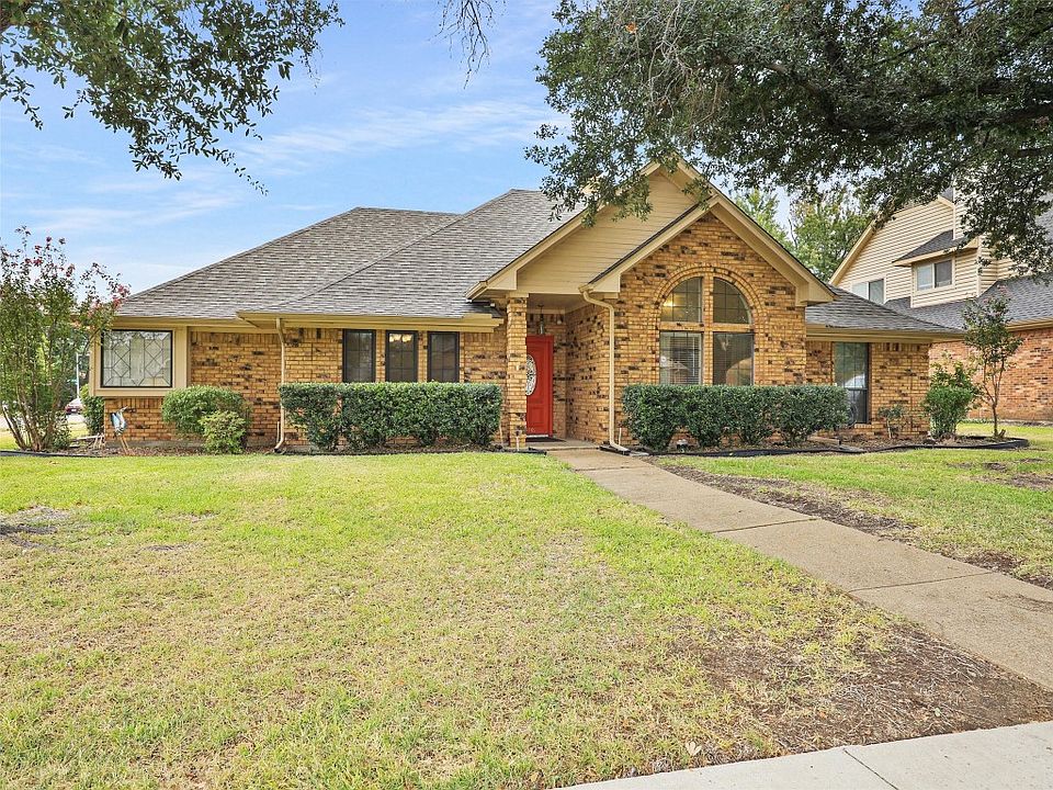 1st image of 6308 Bradley Ln
