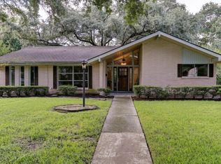 1435 Saxony Ln, Houston, TX 77058