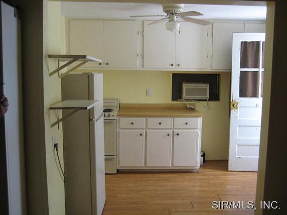 2nd image of 926 Chicago St