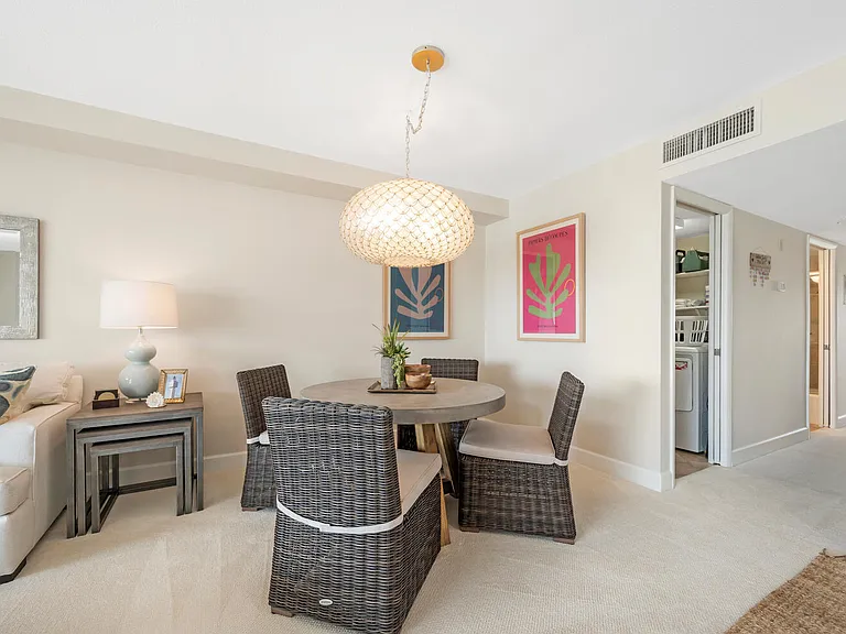 2800 Gulf Shore Blvd N #304 — Photo 15