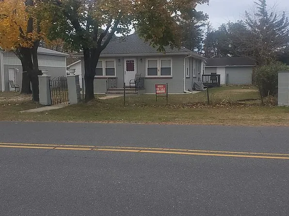 1600 Broadway Blvd, Toms River, NJ 08757