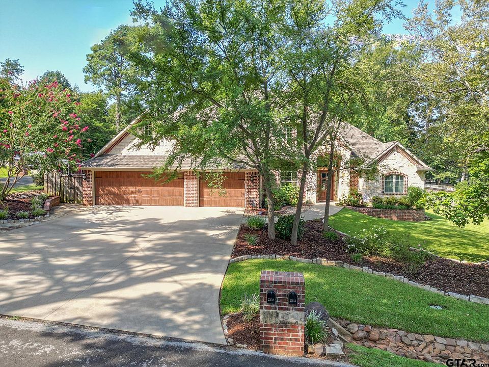 1st image of 23618 Lakeview Dr