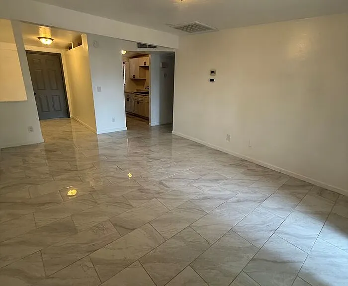 3984 S Evergreen Ave — Photo 6