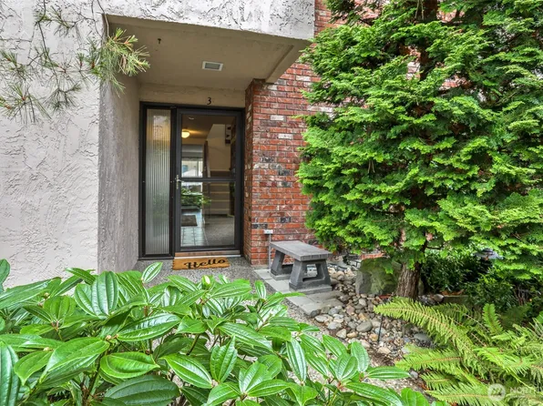 1532 NW 195th Street #3, Shoreline, WA 98177