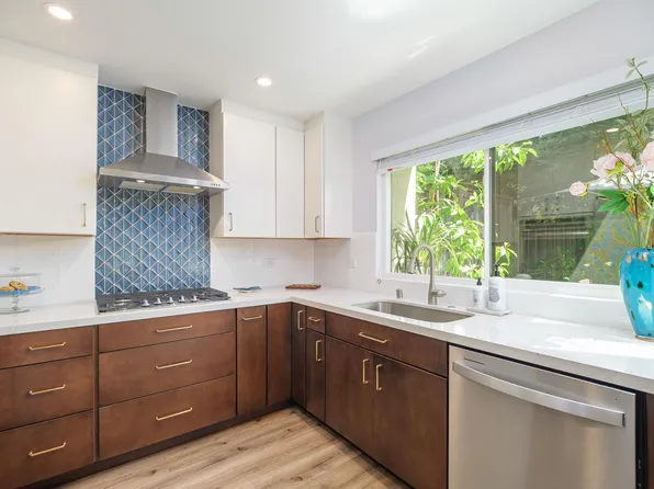 86 Sequoia Glen Lane, Novato, CA 94947