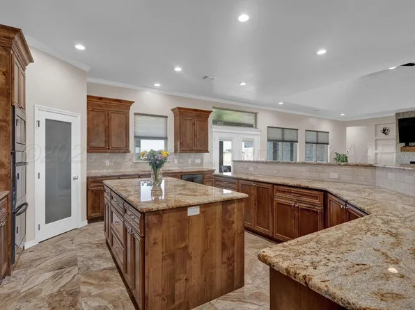 10855 Travis Ln, Dumas, TX 79029