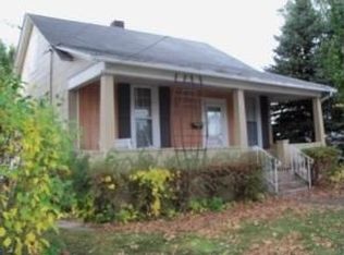 709 N Main St, Kewanee, IL 61443