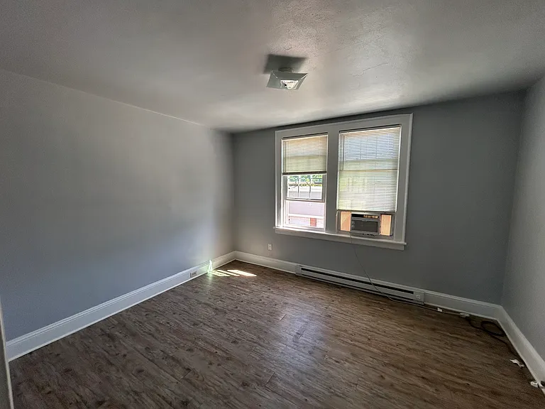 1727 E Ocean View Ave #4 — Photo 6