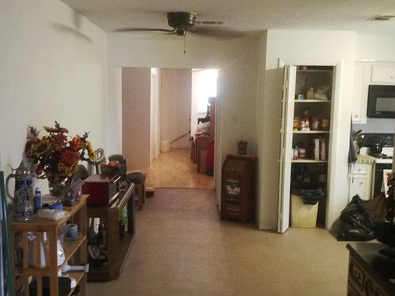5th image of 325 Ling St
