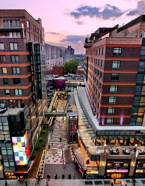 39-16 Prince St #Penthouse A photo 1
