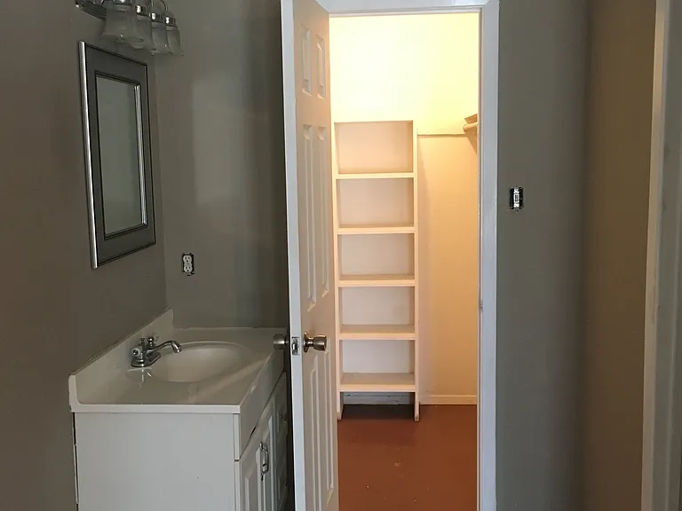 1213 Elm Ct — Photo 15