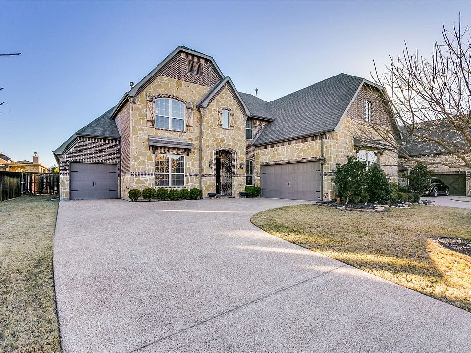 1st image of 2813 Balmoral Dr