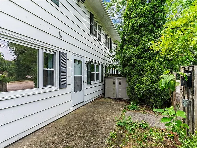 2 bed, 936 sqft, $2,400 — Photo 4