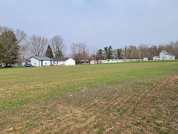 4th image of Evergreen Rd