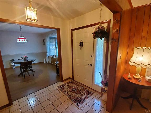 3rd image of 5608 Woodridge Dr