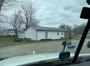 5229 E Wooster Rd, Pierceton, IN 46562