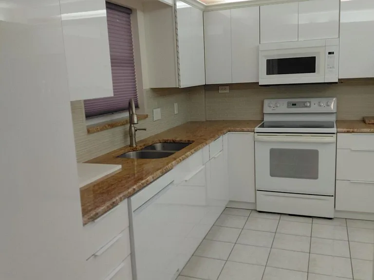 3900 Galt Ocean Dr #1208 — Photo 25