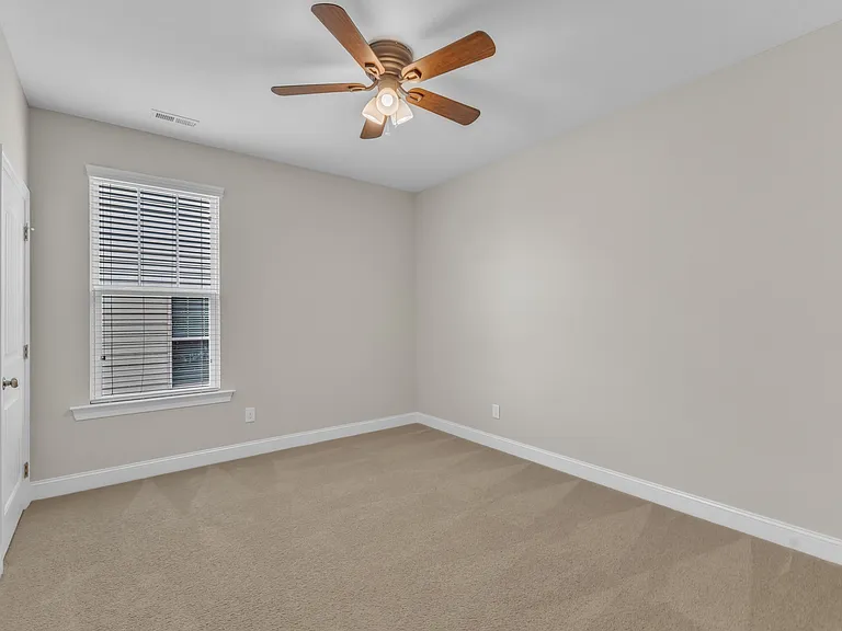 4252 Rockdell Hall St — Photo 36