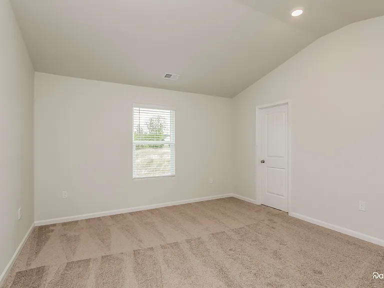 376 Kenyon Dr — Photo 9