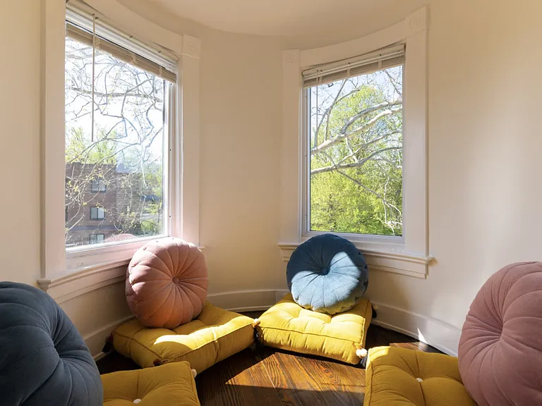 Reading Area