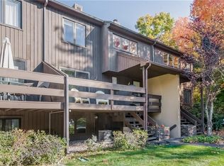7 Dutton Place Way #7, Glastonbury, CT 06033