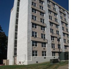115 Washington Ave #2, Bridgeport, CT 06604