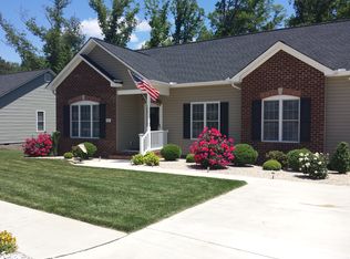 625 Yellowstone Dr, Hopewell, VA 23860
