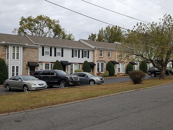 Just a few hundred yards off West End Ave near I-440