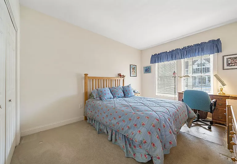 3 Katie Ln — Photo 14