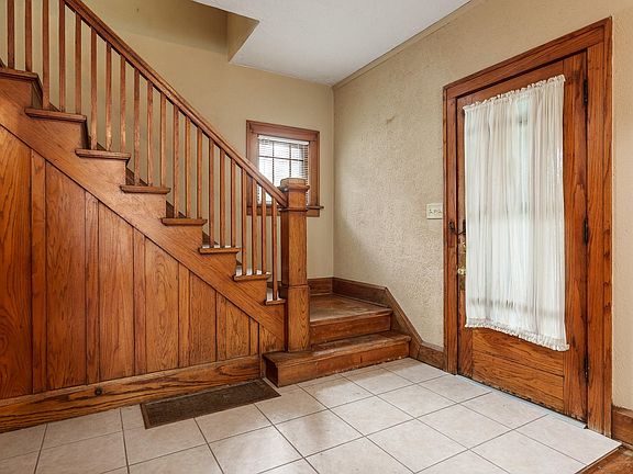 3rd image of 1326 Boilvin Ave