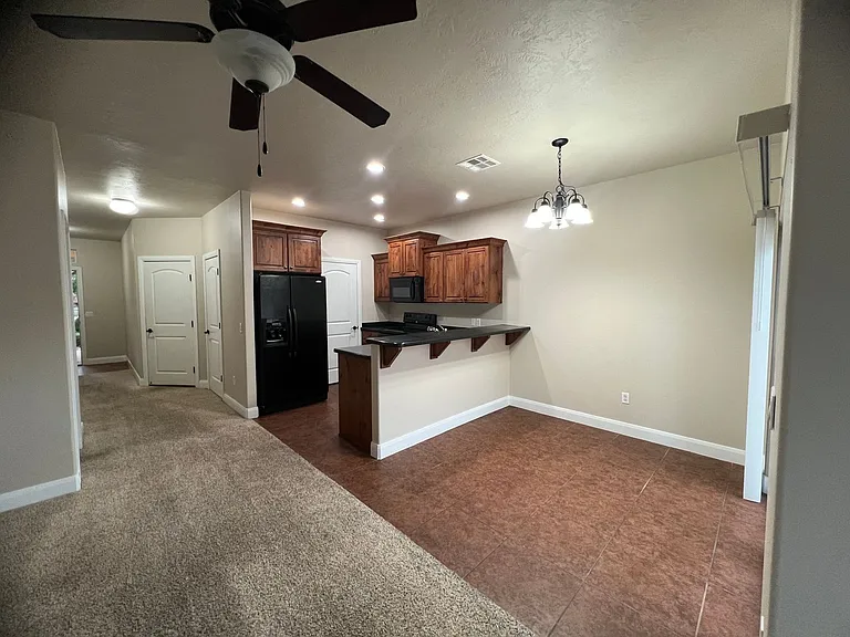 1177 N Northfield Rd #63 — Photo 2