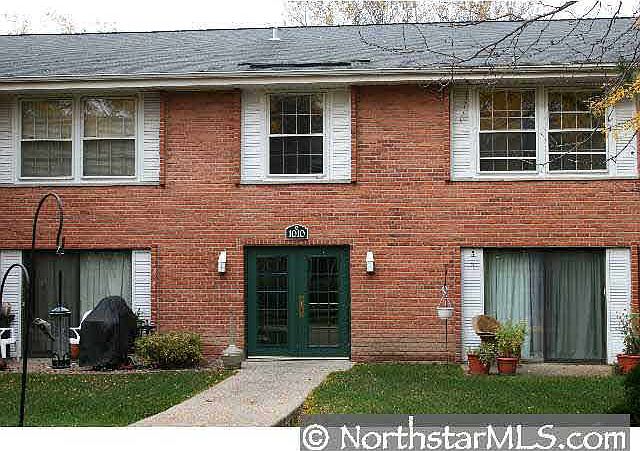 1st image of 707 11th Avenue S